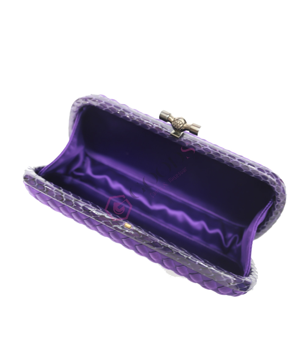 Satin Medium Knot Clutch