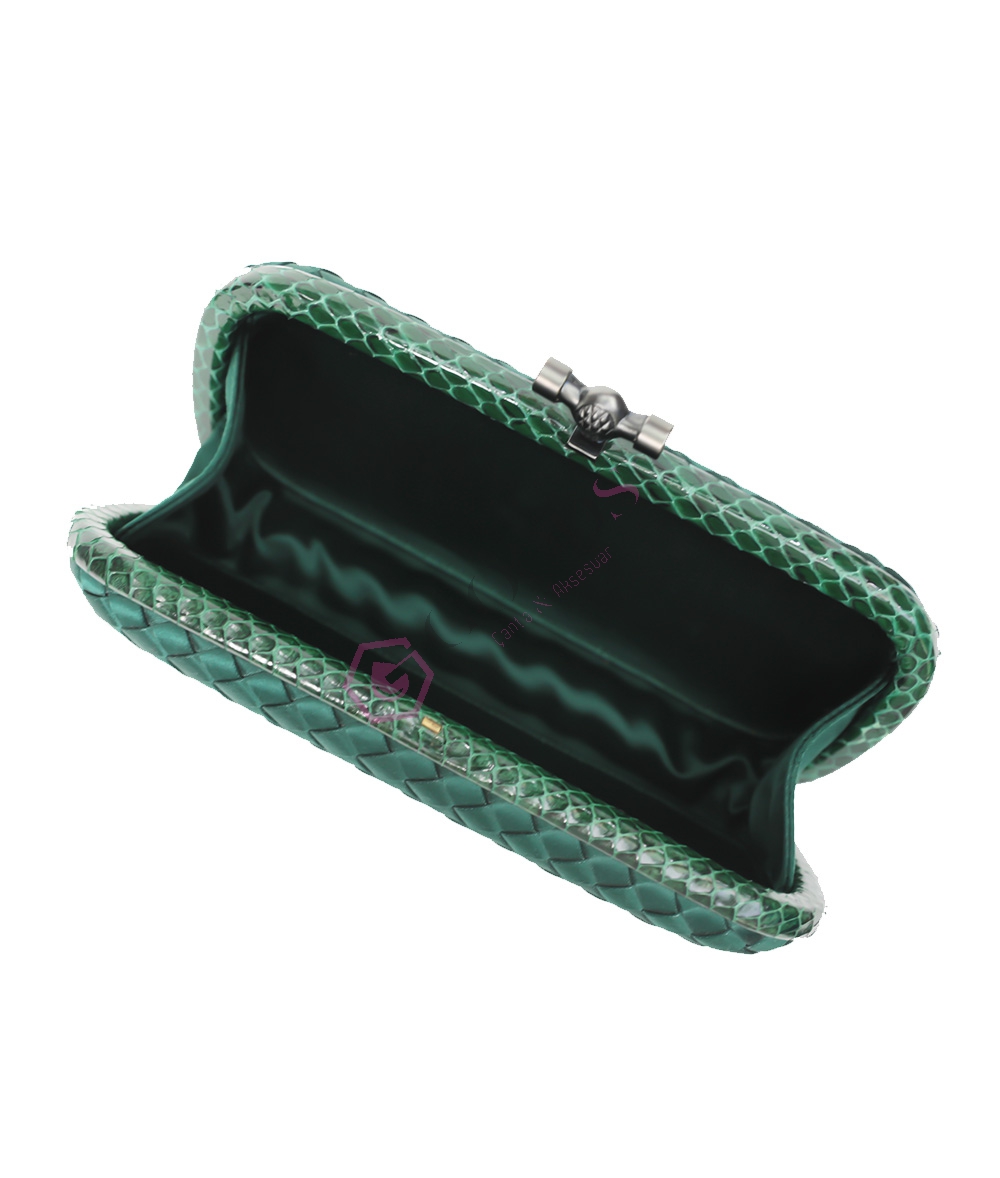 Satin Medium Knot Clutch