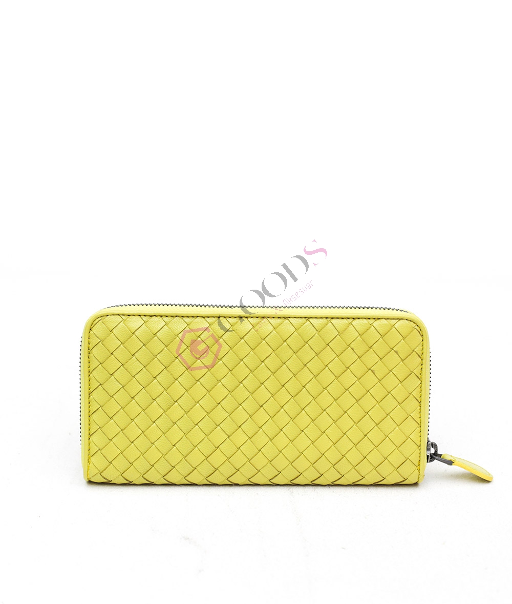 D Model Small Female Wallet